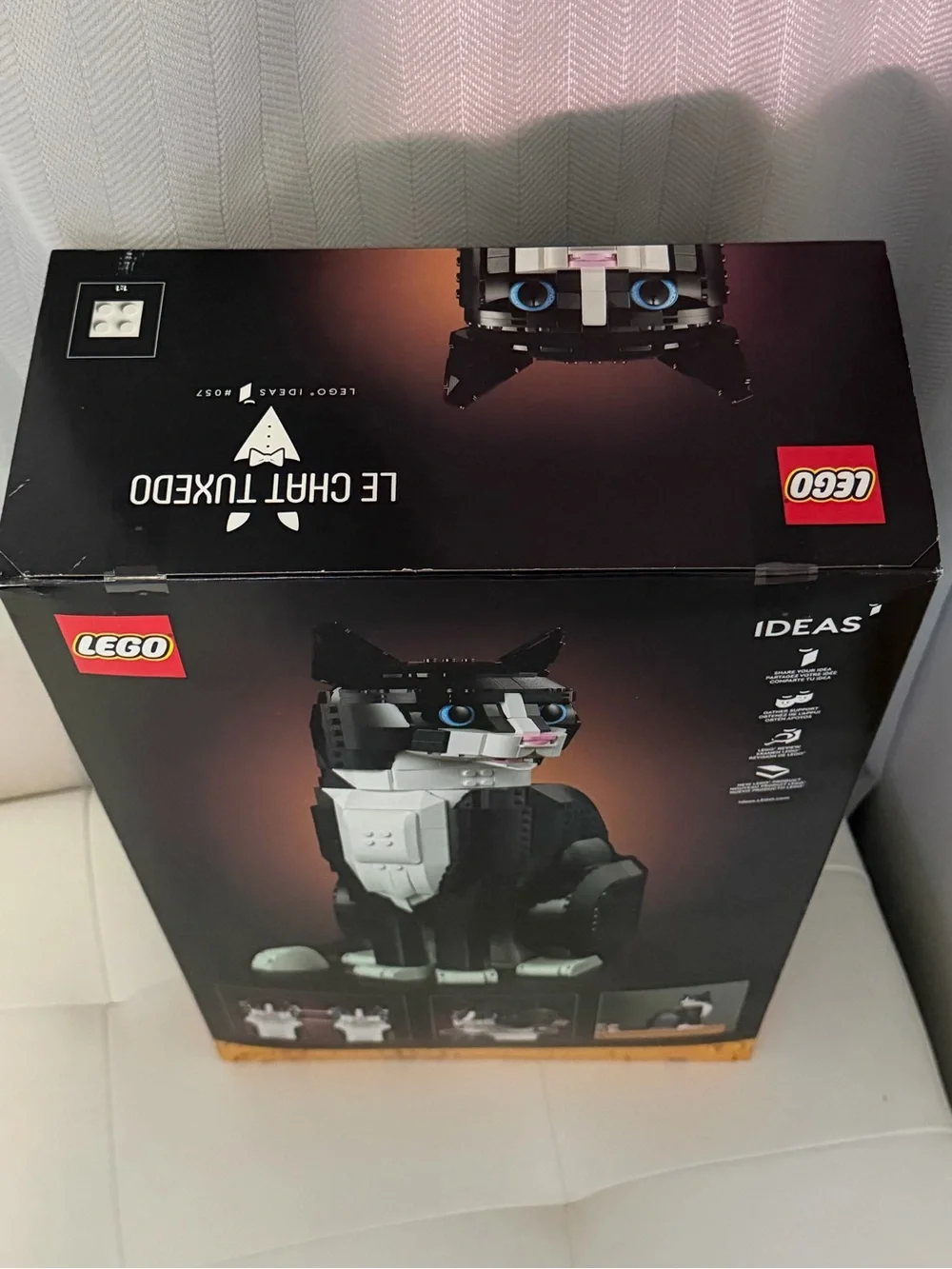 Lego Tuxedo Cat Model Kit - Black, White, Pink, Yellow